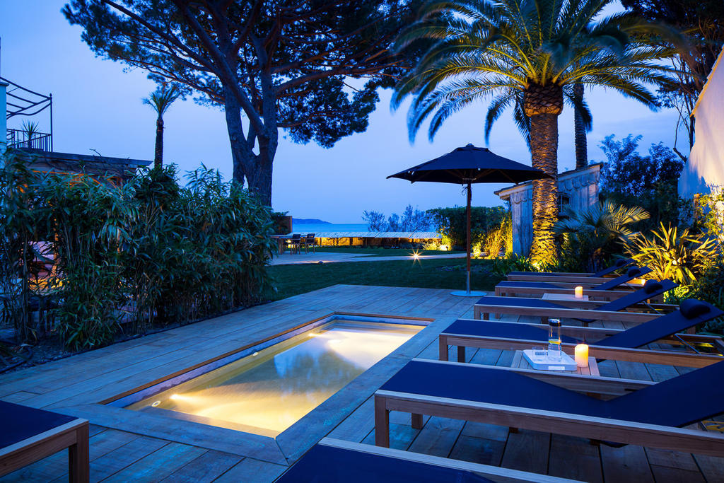 Chateau De Sable Guest House Cavalaire-sur-Mer Exterior foto