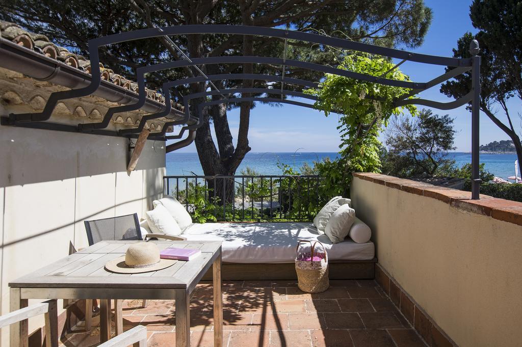 Chateau De Sable Guest House Cavalaire-sur-Mer Exterior foto