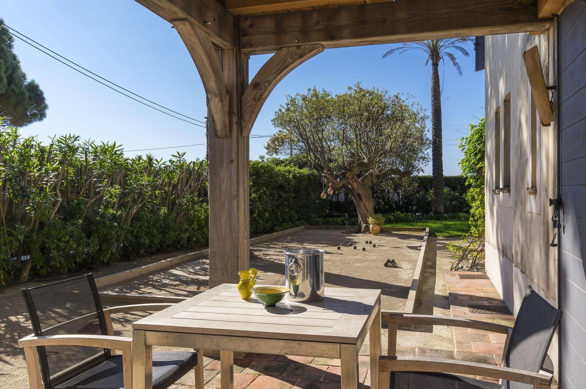 Chateau De Sable Guest House Cavalaire-sur-Mer Exterior foto
